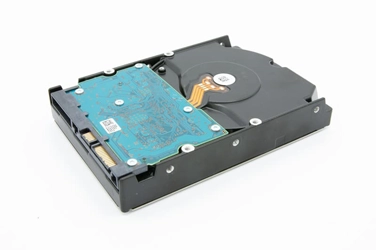 Diagram showing the hard drive data recovery process, including steps such as diagnosing drive issues, using recovery tools, and restoring data.